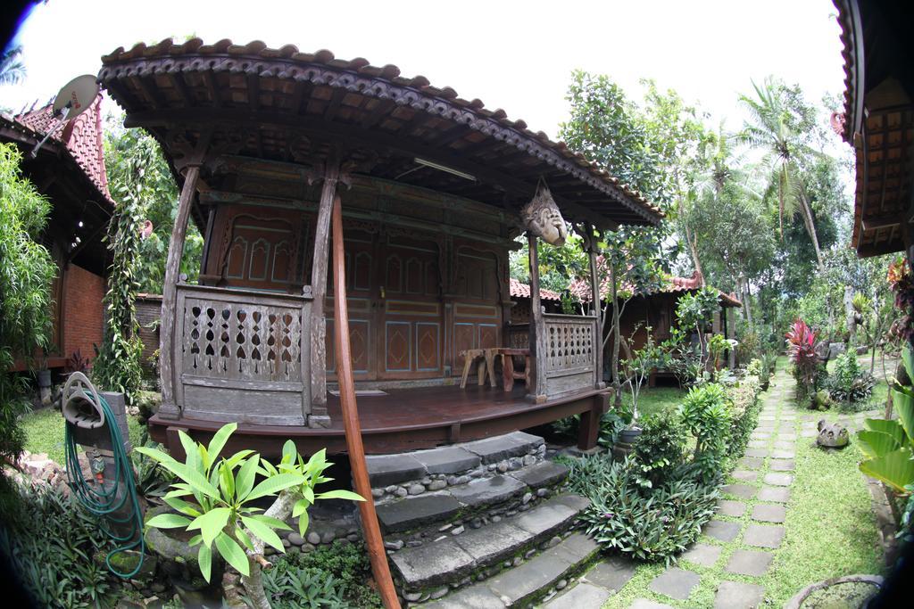 Omah Garengpoeng Guest House Magelang Chambre photo