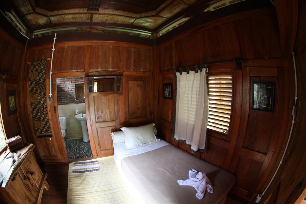 Omah Garengpoeng Guest House Magelang Chambre photo